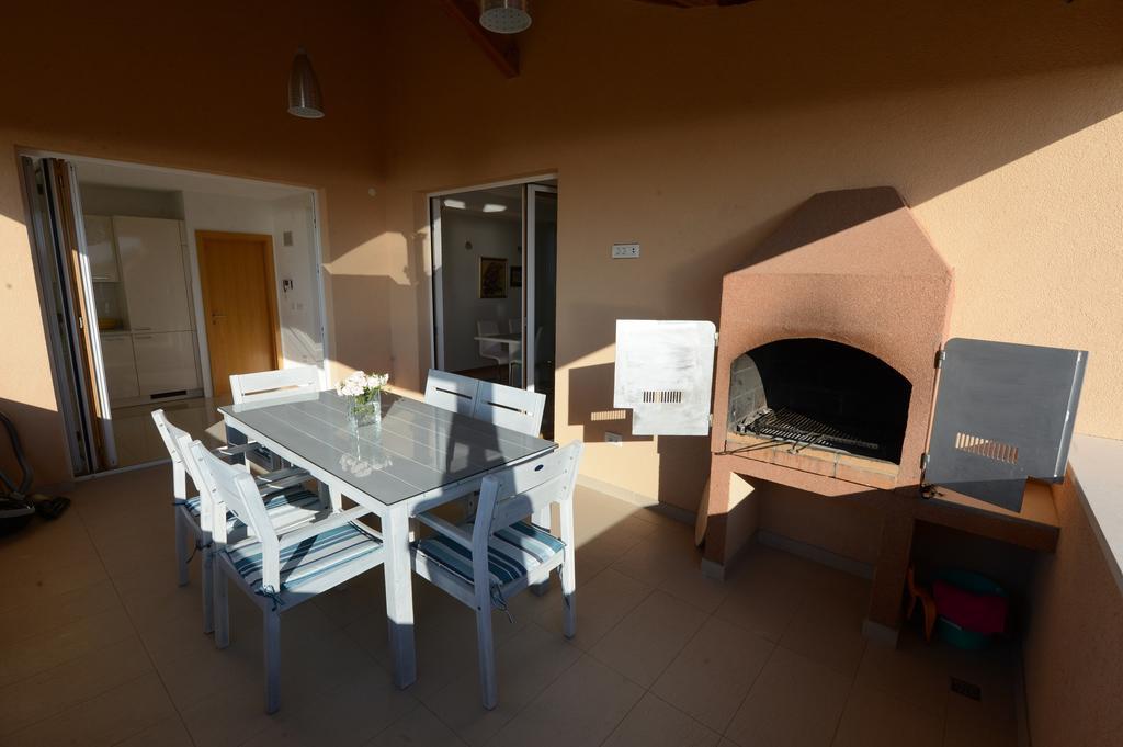 Apartment Mara Petrcane Bilik gambar